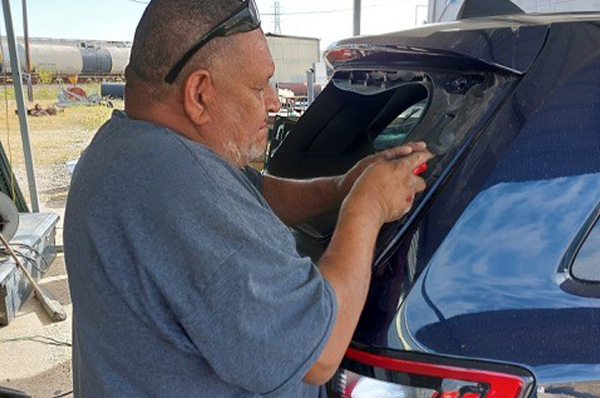 Our Auto Glass Services in Clute - Service2